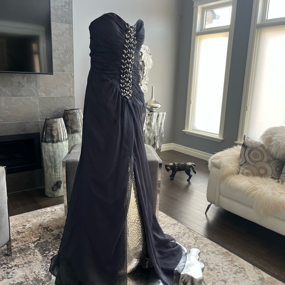 Mother of the bride size 6 formal evening dress maid in Manhattan dress style - Picture 15 of 17